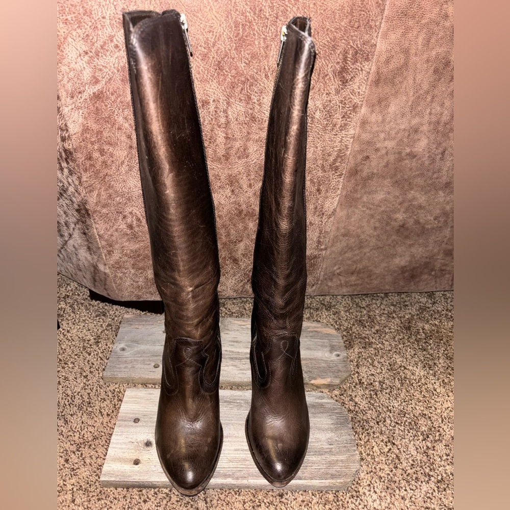 Frye boots. - Picture 6 of 8